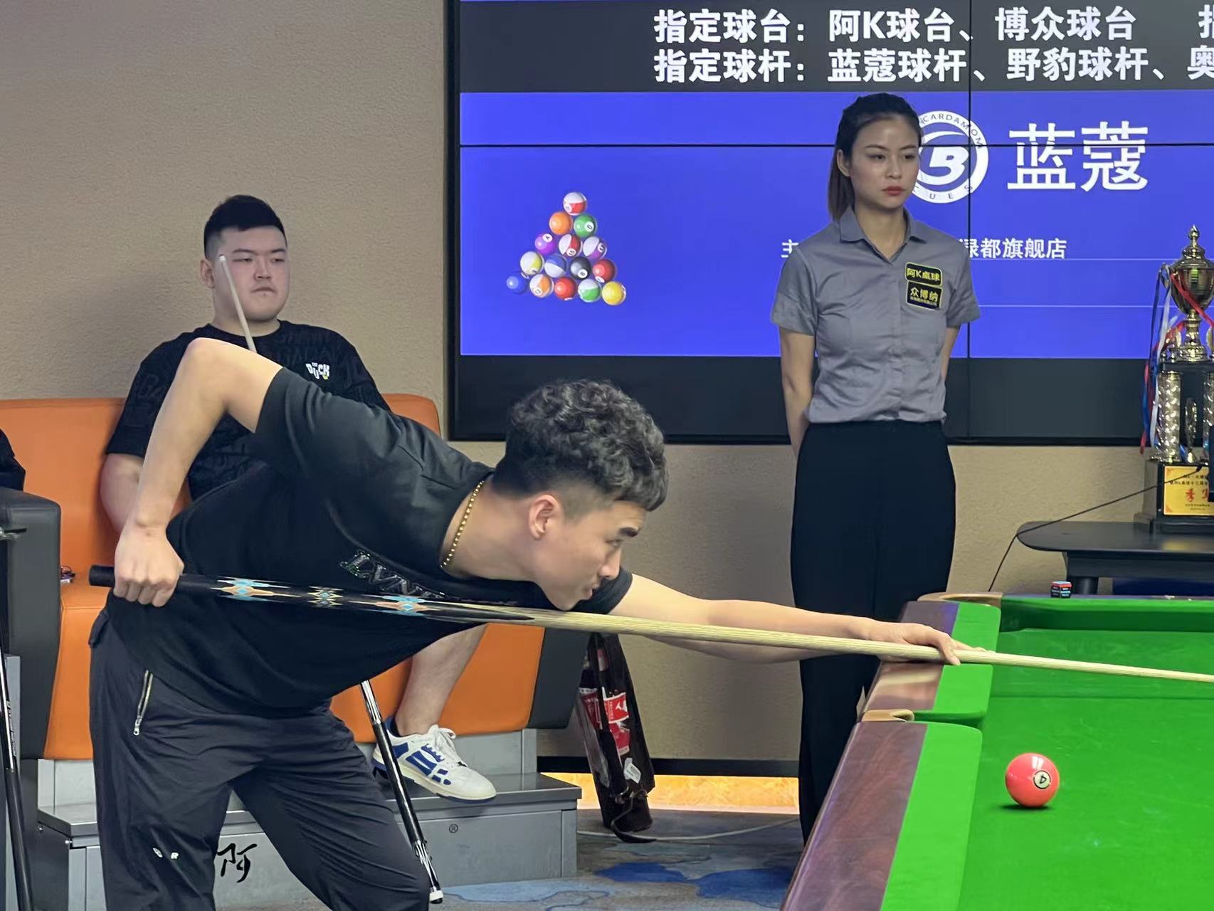 阿瑙托维奇 阿瑙托维奇